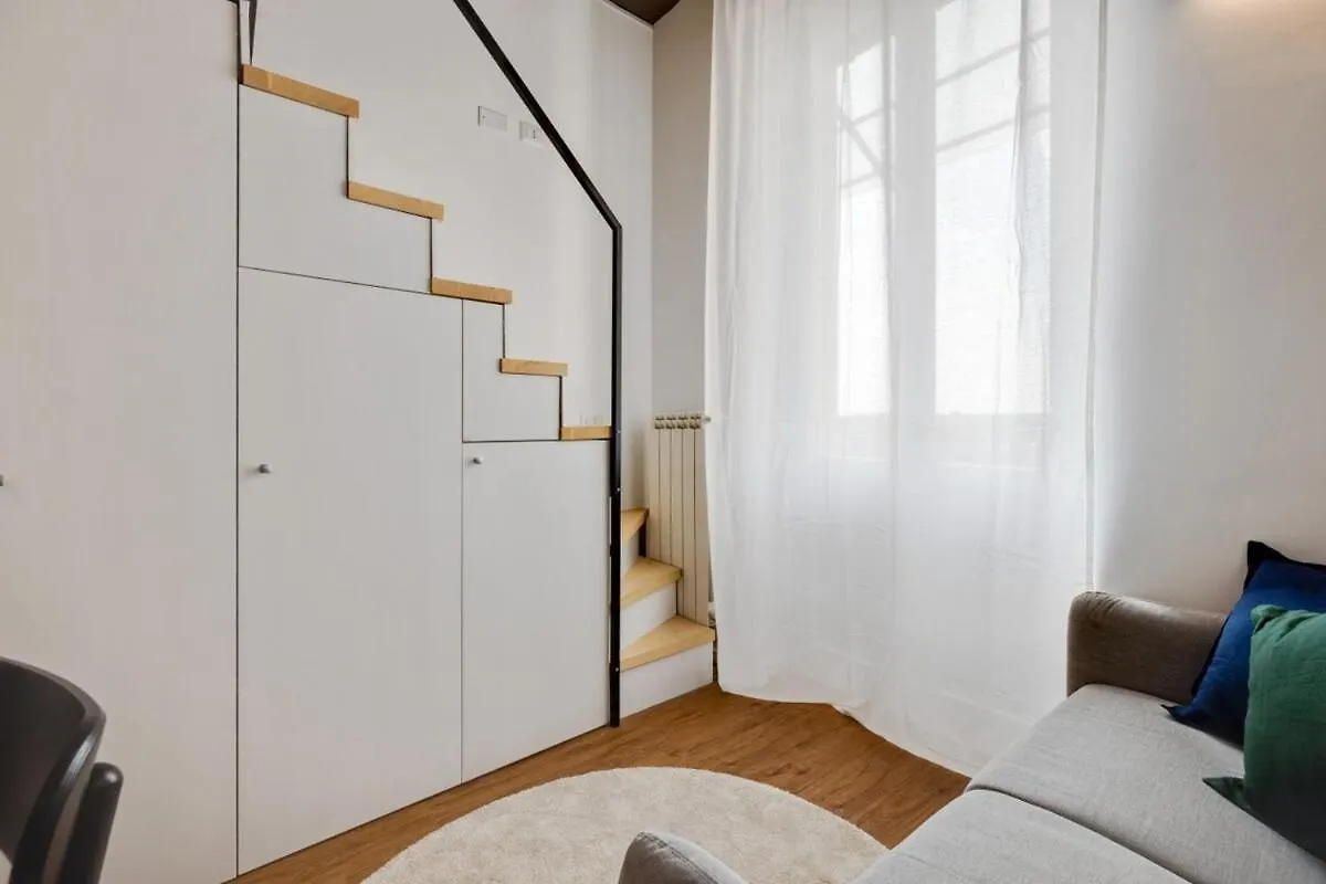 Homeby, Cozy Penthouse Apartment Milano 0*,