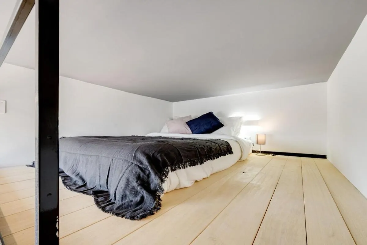 Homeby, Cozy Penthouse Apartment Milano Italien