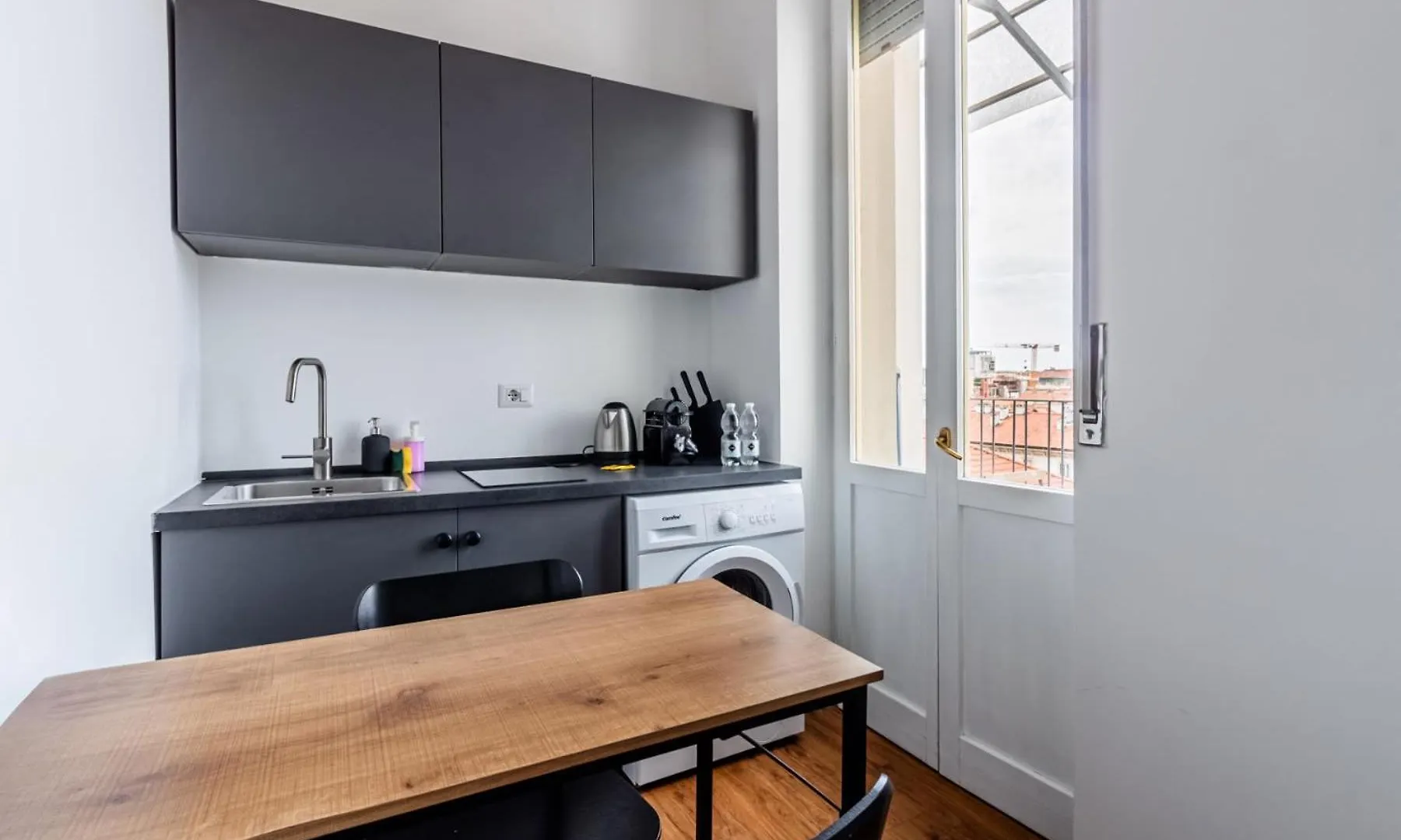 Homeby, Cozy Penthouse Apartment Milano 0*,  Italien